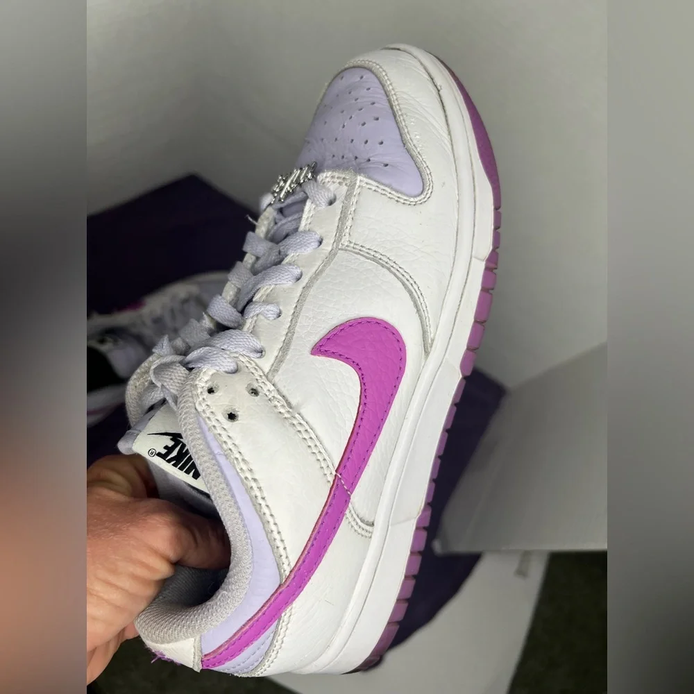 Nike Low Dunks White and Pink/purple Sneakers - Picture 12 of 13